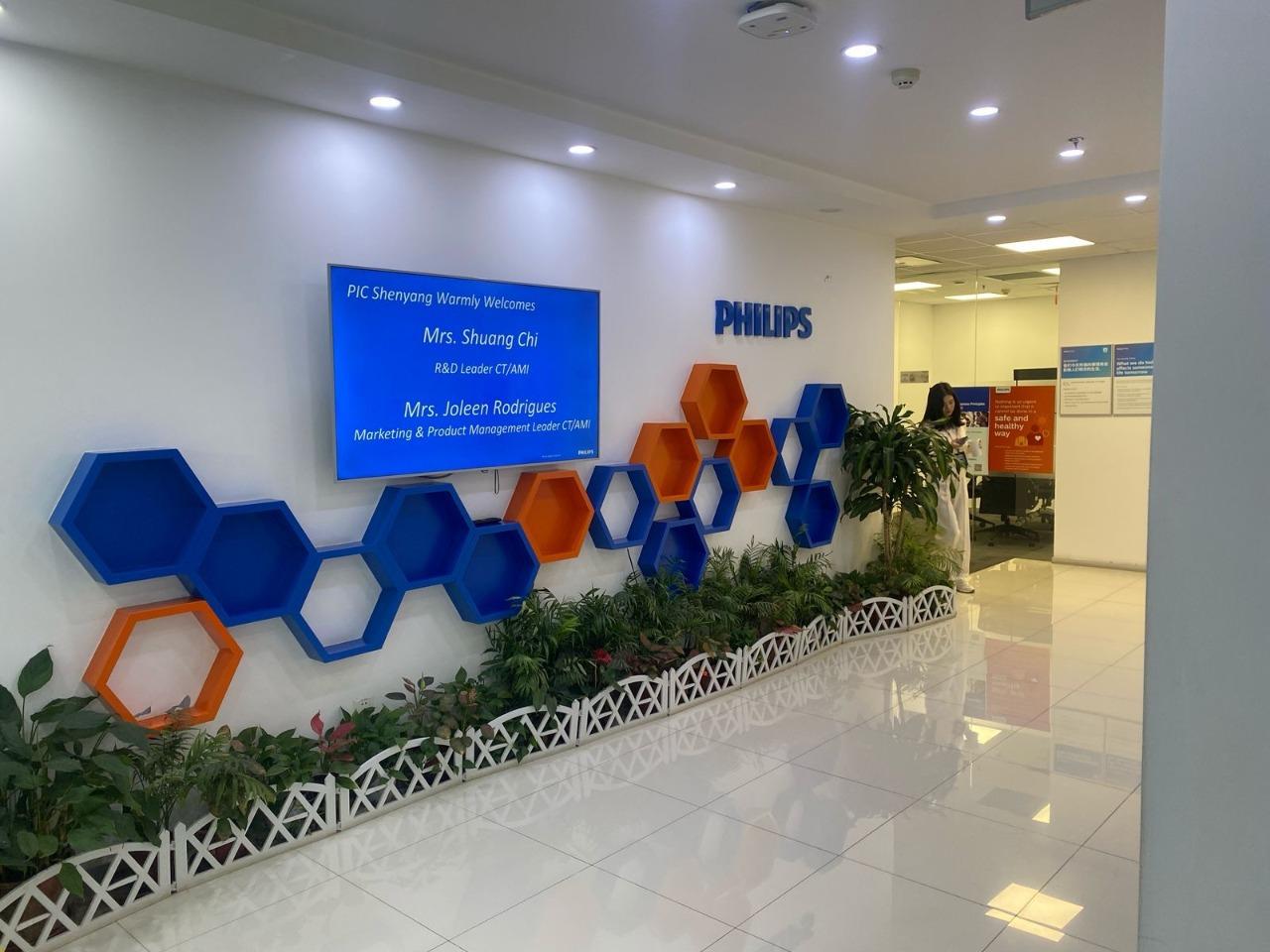 Проведение испытаний МРТ, в тестовом центре компании Philips. Китай, Шэньян